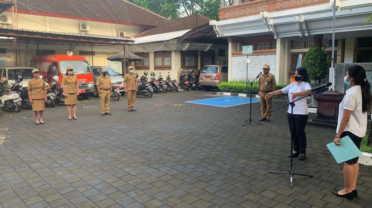 Apel yang rutin di laksanakan di halaman kantor DPMD Kota Denpasar