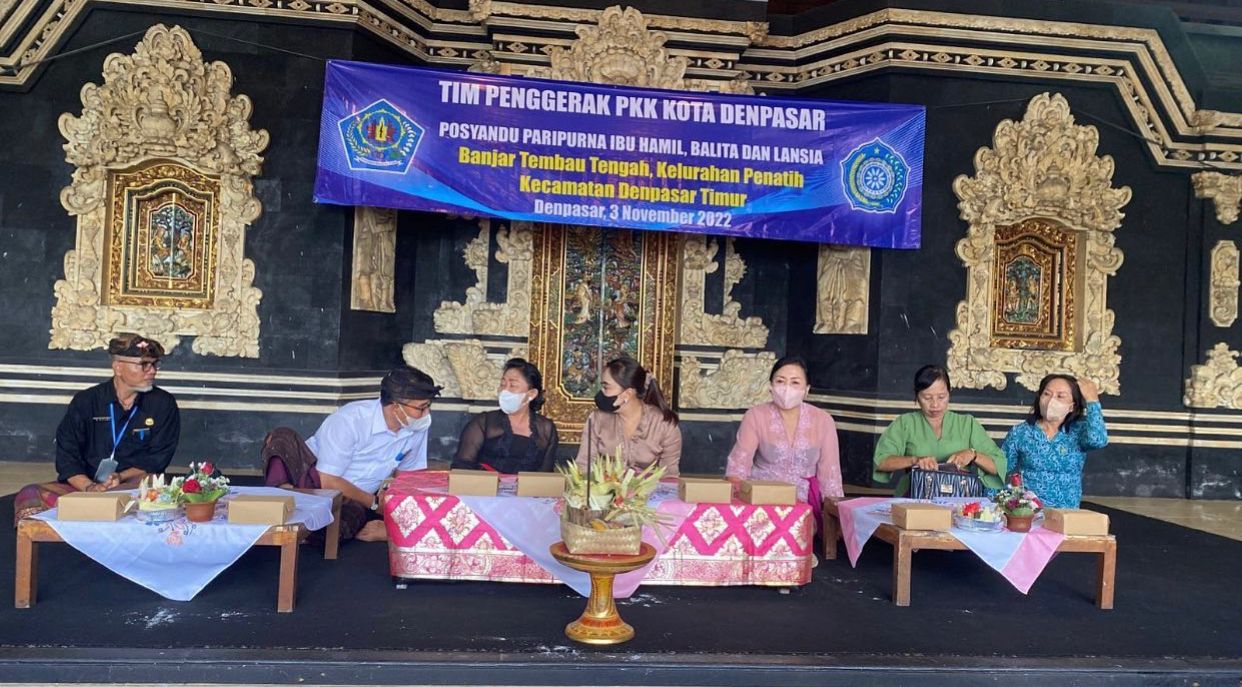 Pembukaan Posyandu Paripurna Balita, Ibu Hamil, dan Lansia di br Tembau Tengah, Kel Penatih 